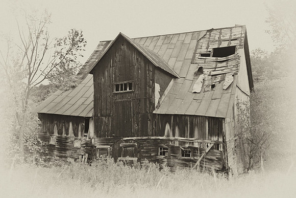 Crooked Barn
