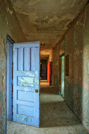 West Hallway (18x12)