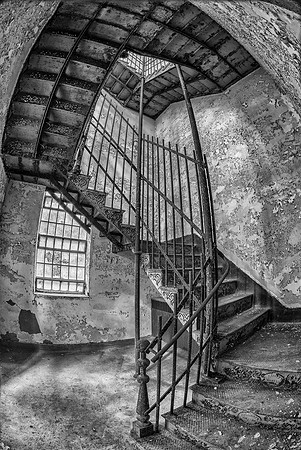 Stairway (24x16)
