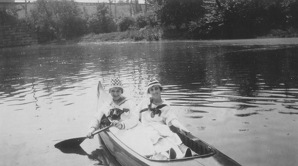 1918