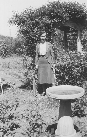 1939 - Annie Williams