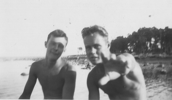1938 - Sully & Chic, Doris's friends