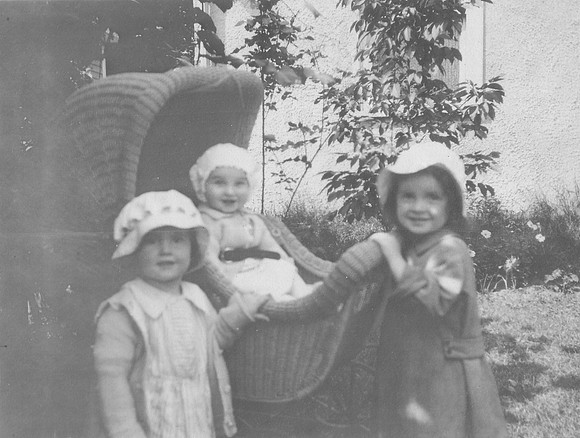 1918 - Holly, Pearl, Russell