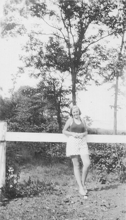 1934 - Doris