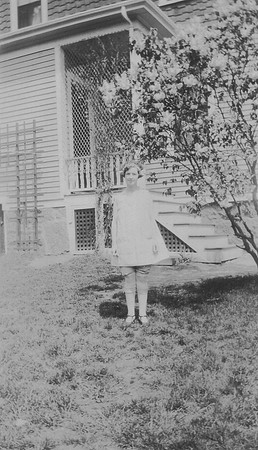 1925 - Annie Williams