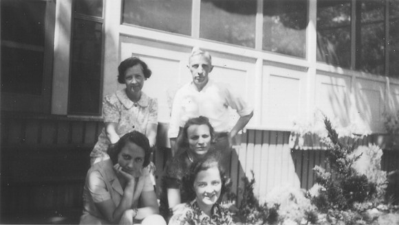 1938