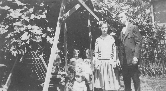 1922 - Annie with her brother Al